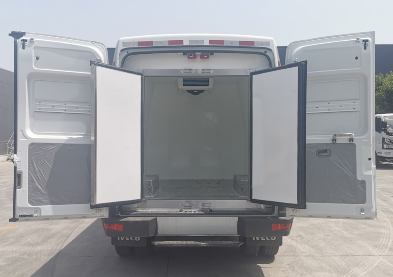 ������CL5040XLCNDP6�����܇